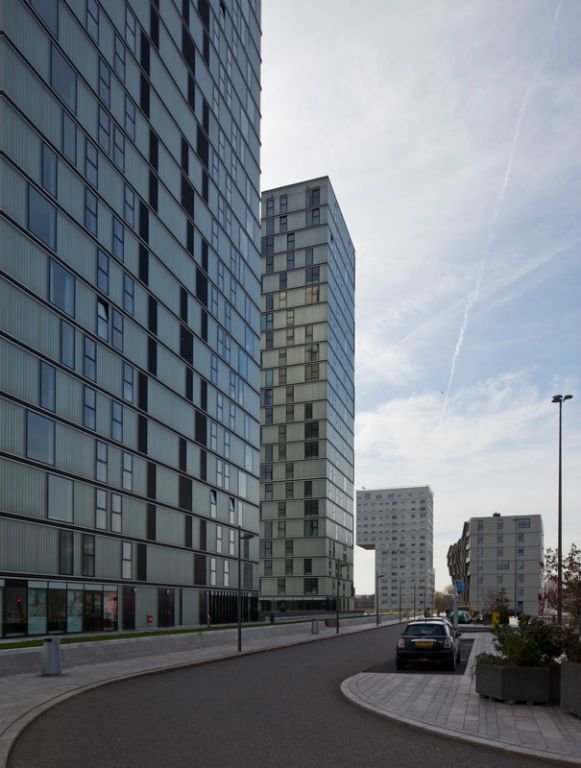 Wohnhaeuser Side-By-Side (de Architecten Cie 2007) + Silverline (Claus + Kaan 2001) + The Wave (van Zuuk 2004)